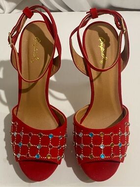 Qupid Women's 8.5 Red Rhinestone Studded Y2K Clubwear Stilettos Platform Heels